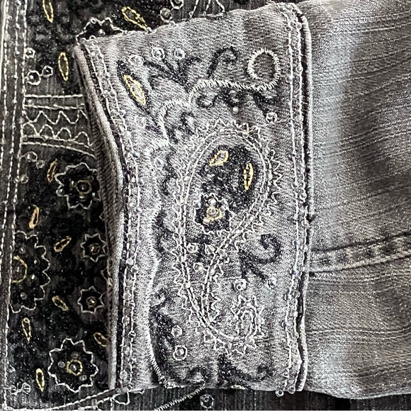 EUC Chicos Platinum grey denim jacket w/beaded embellishment - Picture 6 of 10